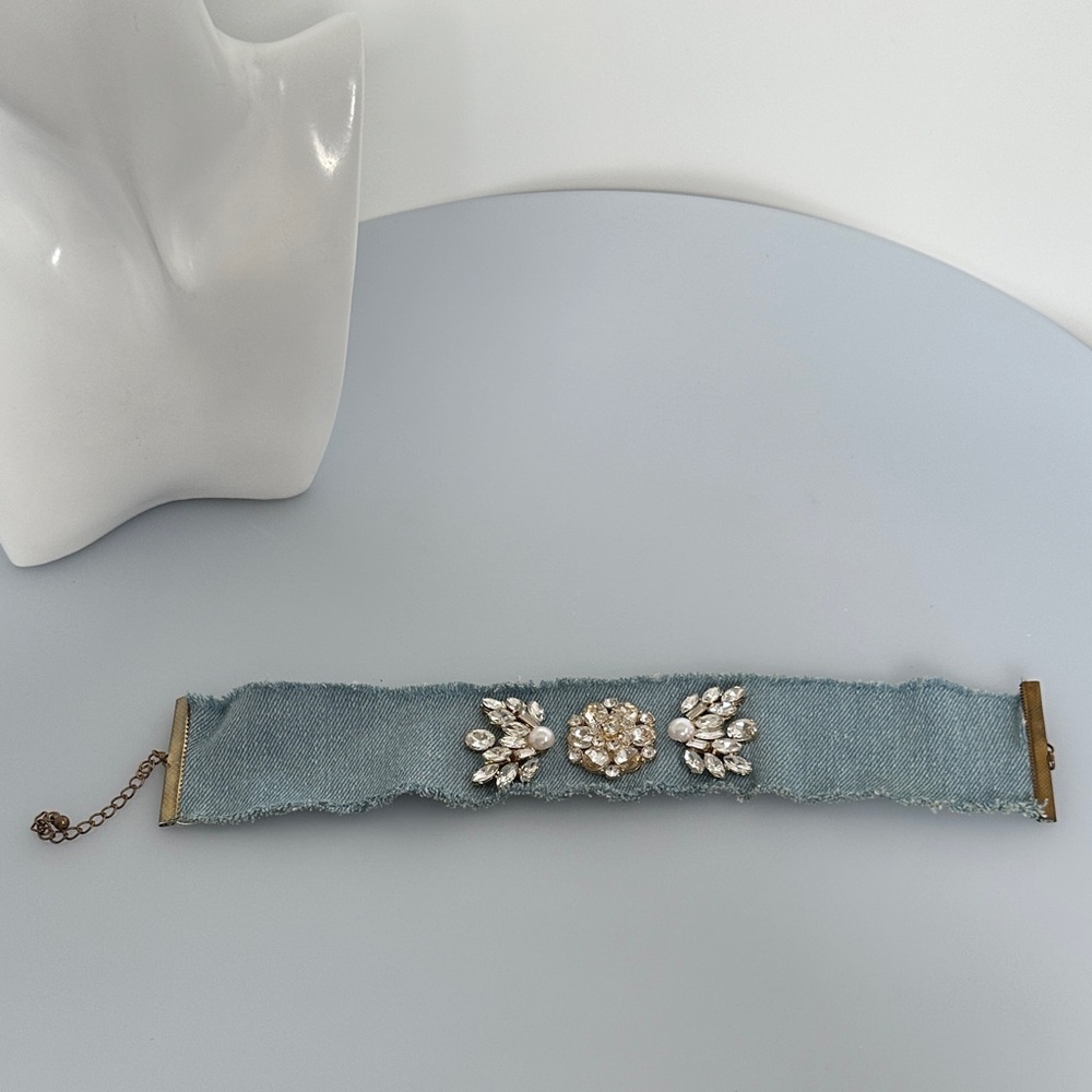 Swarovski Crystals Blue Denim Choker with Crystal Accents - Picture 3 of 3